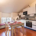 Piazza Anfiteatro - Elegant Apartment